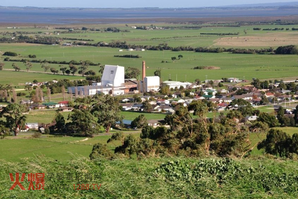 SۼӽO(sh)@ʽSޮ(dng)?sh)ʢ֧ٝ?/></a></div>
                    <p class="news-title"><a href="/News/53630.html" target="_blank">SۼӽO(sh)@ʽSޮ(dng)?sh)ʢ֧ٝ?/a></p>
                    <p class="news-desc">ĿǰɏBTɝƼ޹˾顰ʳƷBT޹˾ͶYO(sh)ľSۼӹS̎坍AΣA(y)Ӌ20133·̷۹ba(chn)Ͷa(chn)λī|ϲļ˹mԓĿo߶ٝuʹ֧֣ˮԴ(yng)ȷṩϡ</p>
                    <p class="news-bottom clearfix">
                    	<span id="kvoim7y"    class="pull-left">I(y)</span><span id="dgni7fs"    class="pull-right">12-26</span>
                    </p>
                </li>
            
            	<li id="uj2q2sl"    class="clearfix">
					<div   id="cyzprss"   class=