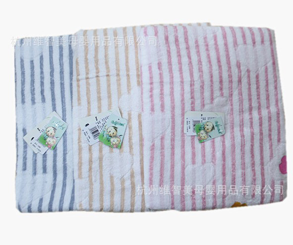 寶潔愛(ài)心嬰兒純棉浴巾