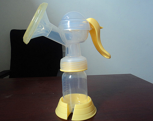 彩虹屋手動(dòng)吸奶器