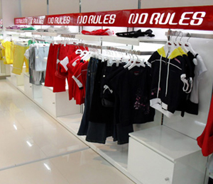 諾路斯時尚童裝店面形象