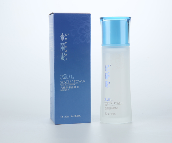 米蘭妮水動力亮膚煥采柔膚水 .jpg