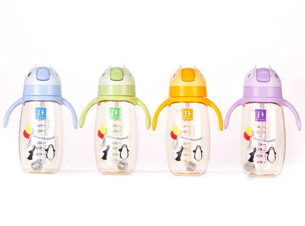 紐西貝兒健PPSU企鵝自動吸管杯240ML.jpg 紐西貝兒健PPSU企鵝自動吸管杯240ML.jpg