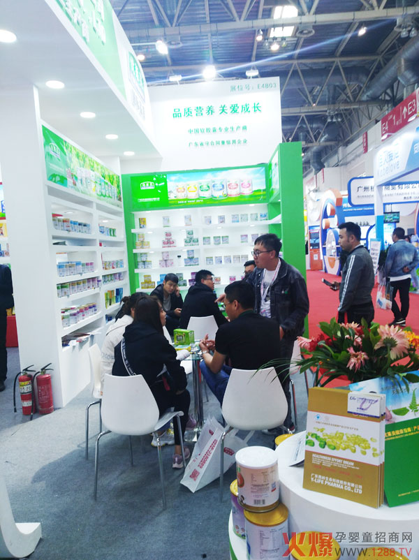 優萊美盛裝亮相京正展 大牌風范引熱議實力圈粉 優萊美盛裝亮相京正展 大牌風范引熱議實力圈粉