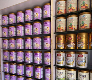 圣元啟培奶粉陳列2