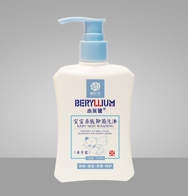 小玩鈹寶寶親膚抑菌洗沐.jpg