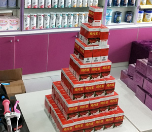 博士貝貝營(yíng)養(yǎng)品陳列3