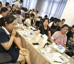 博士貝貝營(yíng)養(yǎng)品培訓(xùn)7