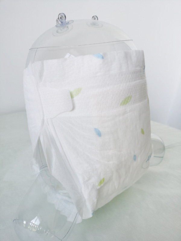 噯酷5G紙尿褲實物圖4.jpg