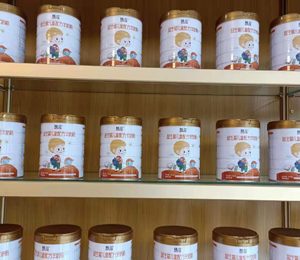 慧滋奶粉產品陳列圖2