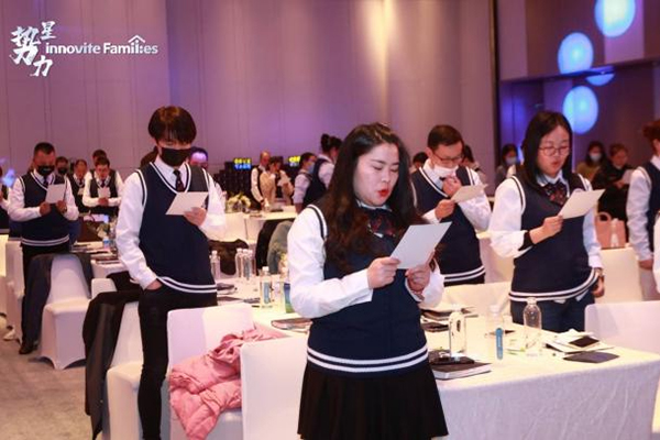 英珞維推出9款強勢新7.jpg 英珞維推出9款強勢新7.jpg