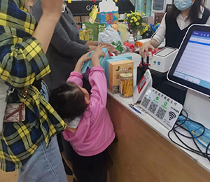 藍貝多多門店賣貨