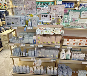 達兒文線下展示 (2)