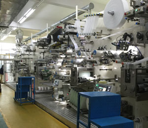 廣州名酷優(yōu)褲實(shí)業(yè)有限公司生產(chǎn)車間