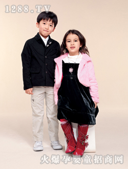 ȸ̫�ɺ�ɫ��Ůͯ�b